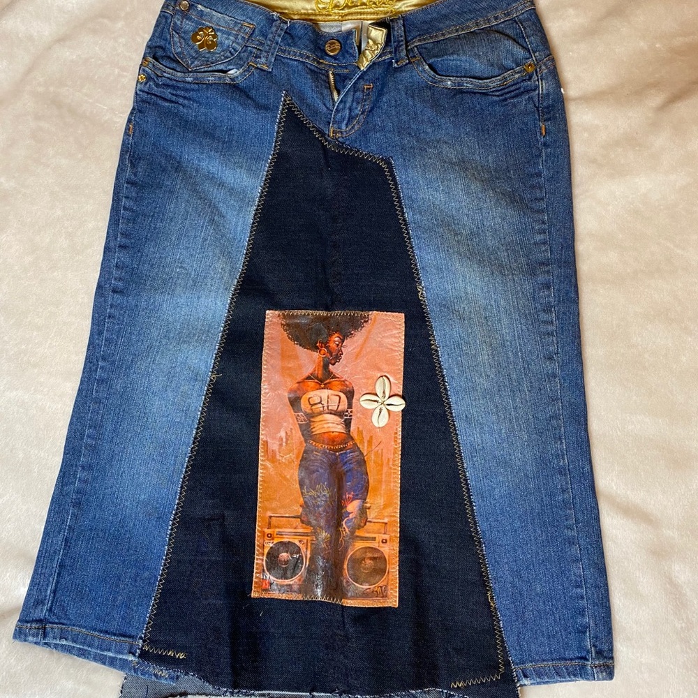 Custom House of Dereon Jean Skirt Size 7/8